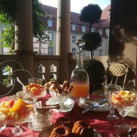 Castelnau Hotel กอลมาร์ ภายนอก รูปภาพ