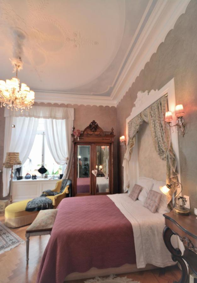 Castelnau Hotel กอลมาร์ ภายนอก รูปภาพ